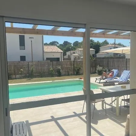 La Foret D'armotte 15 By Avecoeur فيلة القديس أوجستين