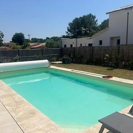 La Foret D'armotte 15 By Avecoeur فيلة