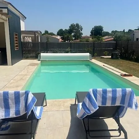 La Foret D'armotte 15 By Avecoeur فيلة *